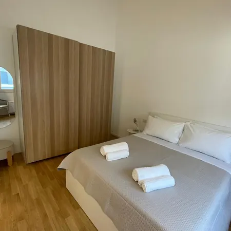 Casamare Leo バーリ