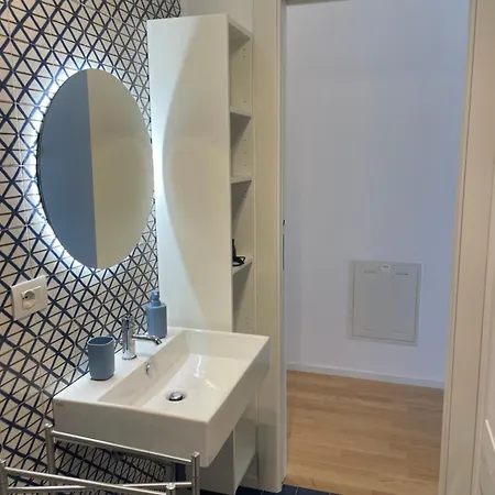 Casamare Leo アパート